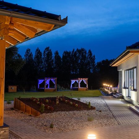 Mitosz Apartman Gyomaendrőd Exterior foto